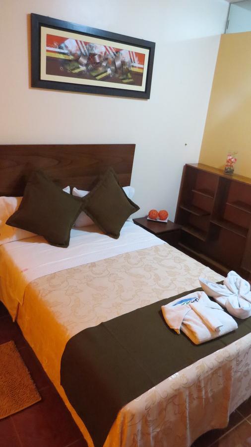 Victtorios Hotel Satipo Eksteriør bilde